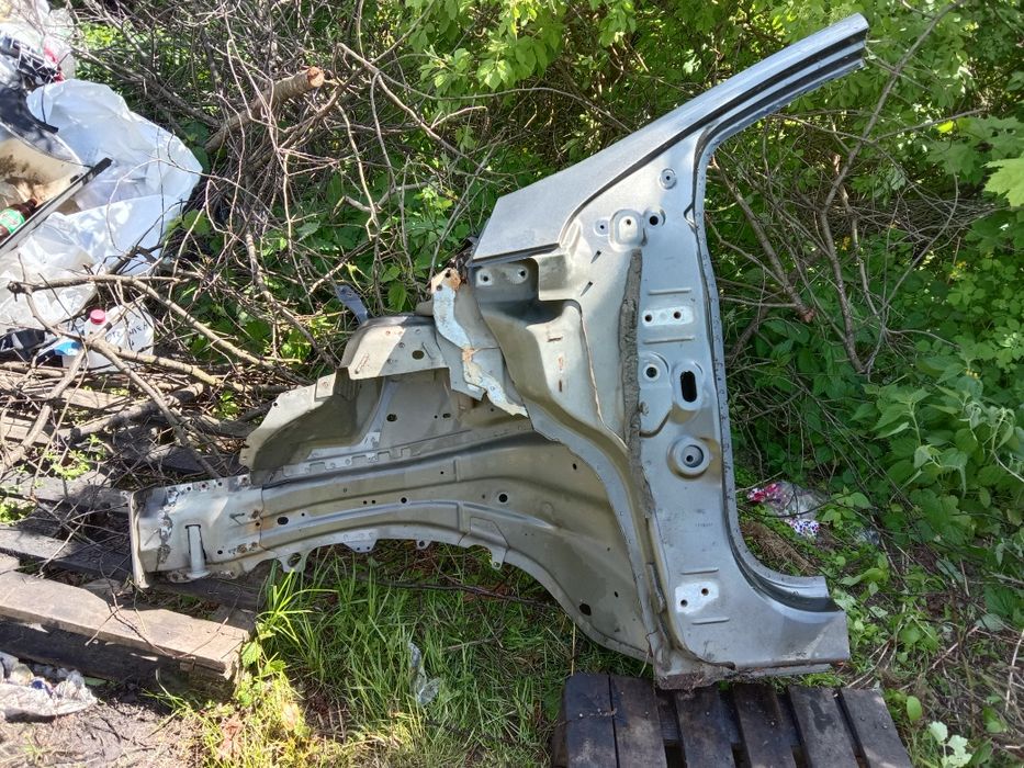 Четверть передня ліва Ford Edge