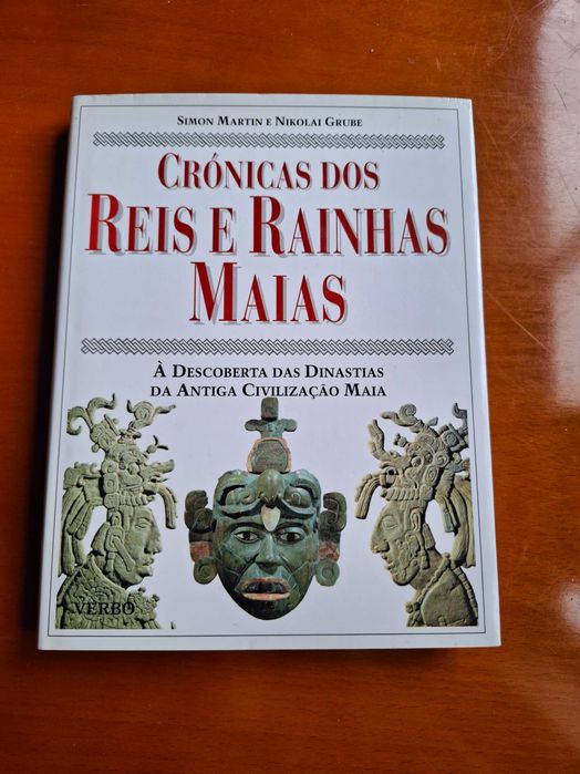 Crónicas dos Reis e Rainhas Maias