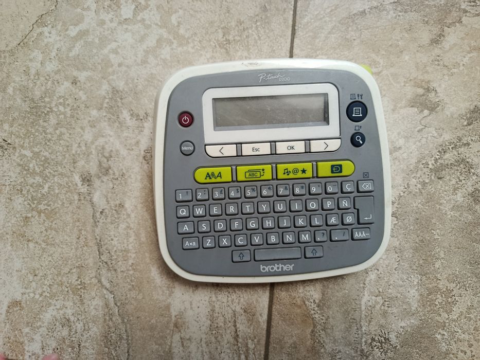 принтер етикеток Brother P-Touch PT-D200.