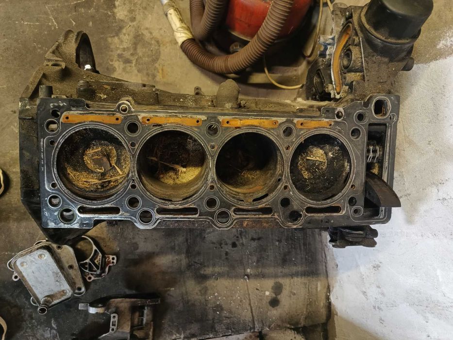 Двигатель Mercedes Sprinter 2.2 cdi (00-06)