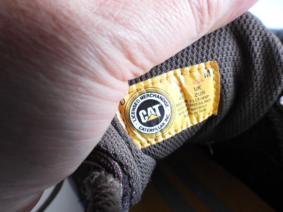 Caterpillar skórzane męskie sneakersy r. 43