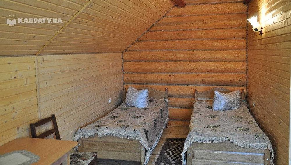 Котедж "Сяйво Царини" с. Микуличин