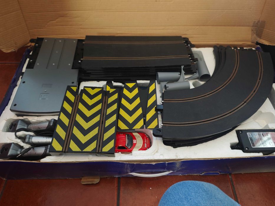 Scalextric digital triple rivals