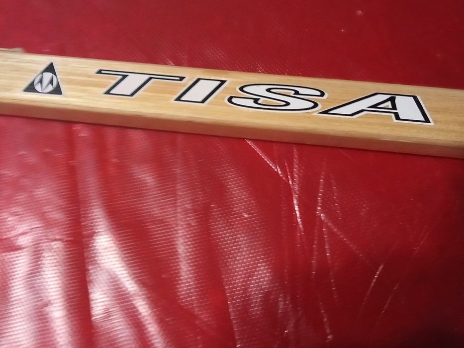 Клюшки хоккейные