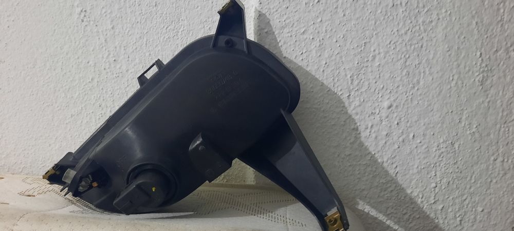 Citroen Xantia Farol Nevoeiro (Novo ORIGINAL VALEO)