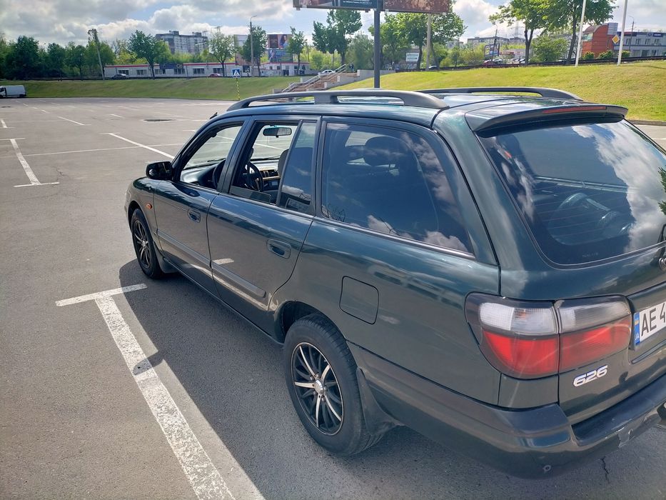 Mazda Мазда 626 універсал Автомат, газ бензин 2.0