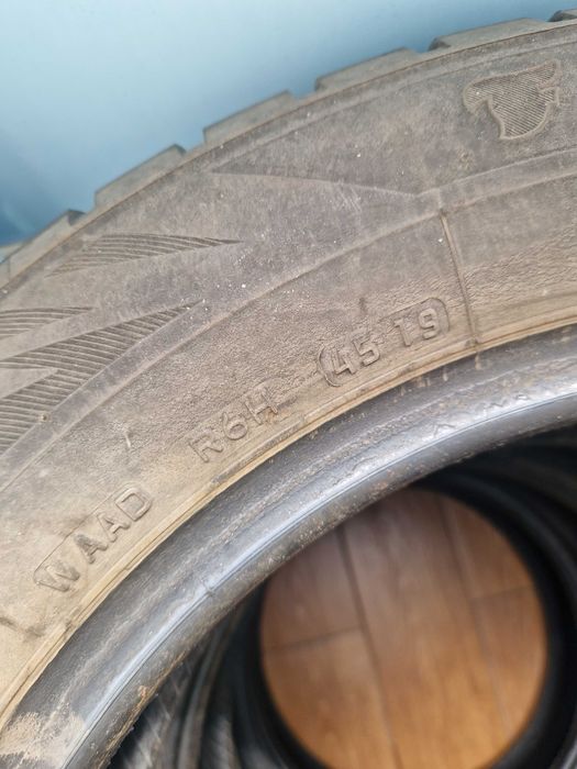 Opony zimowe 185/65 R15, Firestone Winterhawk 3 komplet