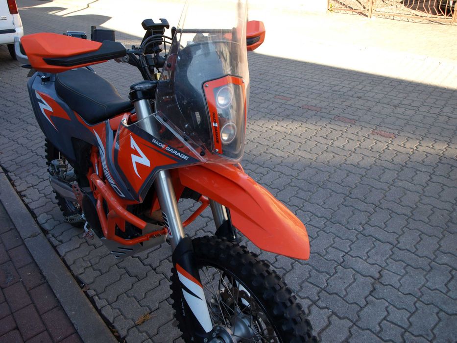 KTM