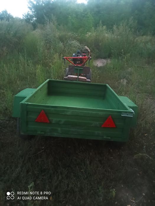 Мотоблок Зубр дизель майже новий і продається окремо новий прицеп