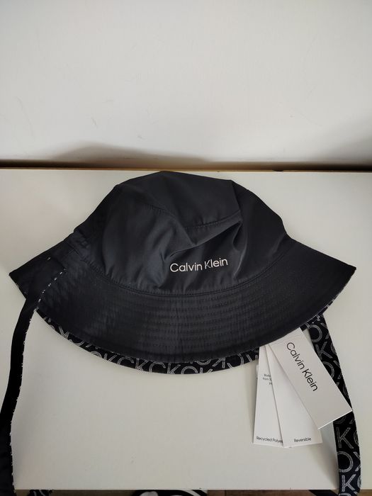 NOWY damski kapelusz Calvin Klein S/M