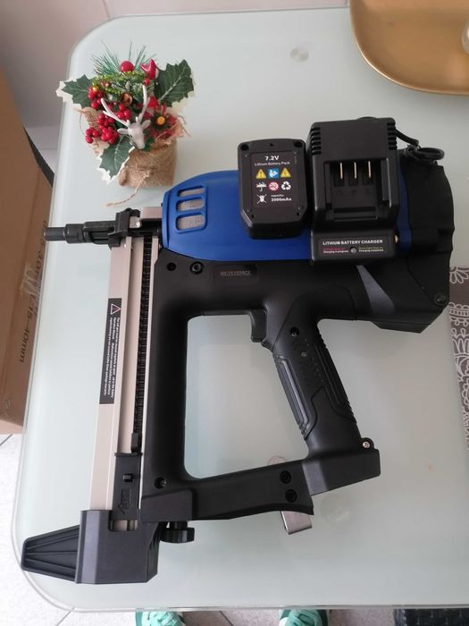 Maquina de pregar automática