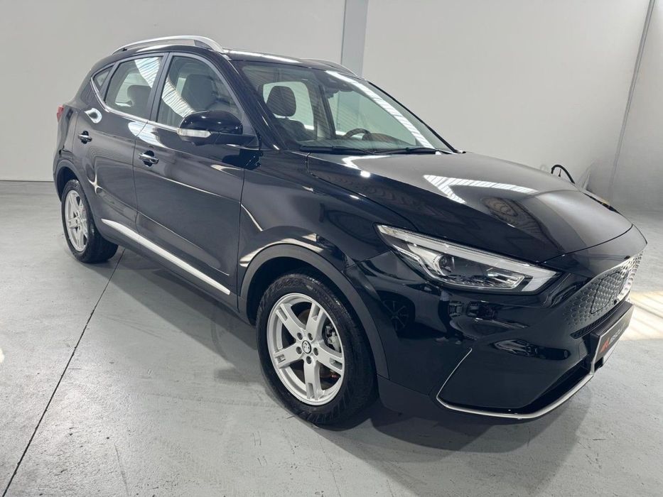 MG ZS EV 72.6 kWh Luxury