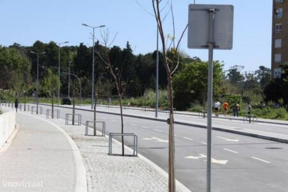 Apartamento com 1 quartos - localizado em Ramalde Porto