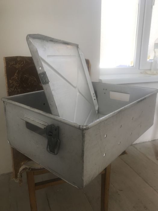 Продам контейнер алюміневий