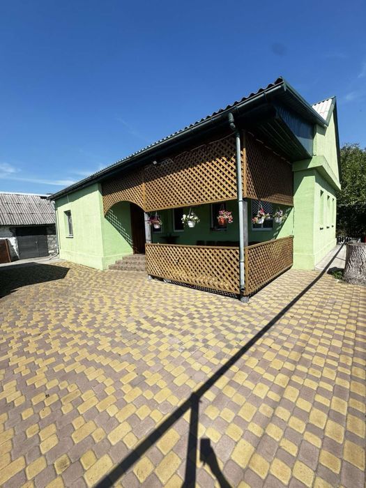 Продам дом пригороде