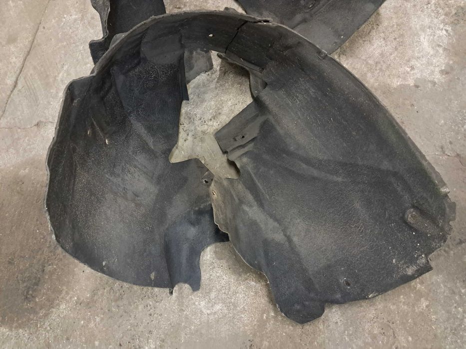 Nadkole AUDI A4 B8  prawy przód prawe przednie lewy lewe