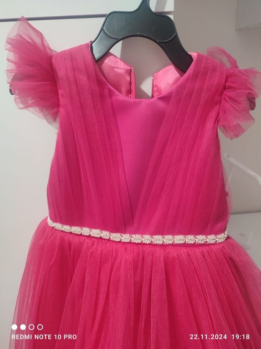 Продається випускне плаття