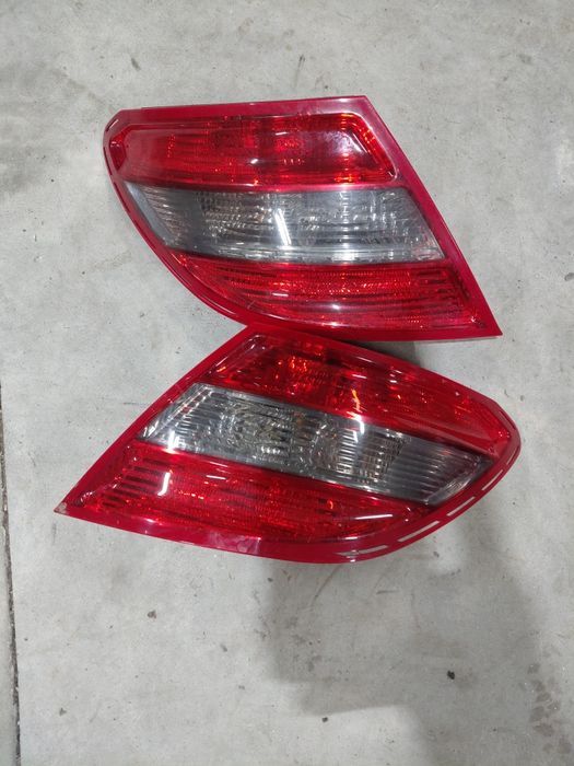Farolins w204 carro