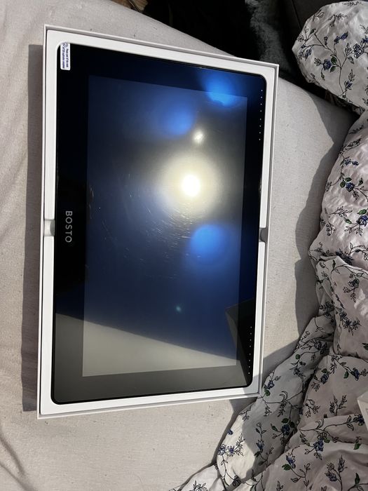 Tablet graficzny BOSTO 16 HD series