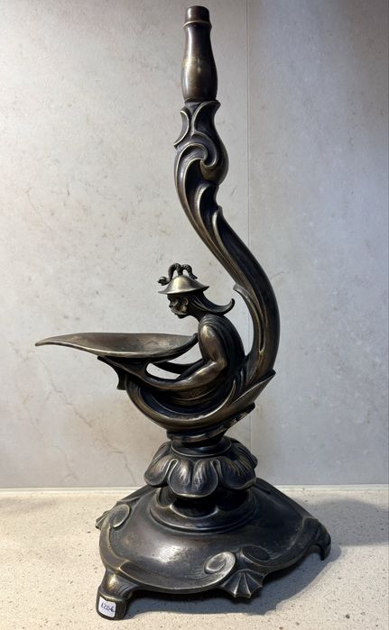 Fantástco antigo pé de candeeiro de mesa “asiático”  em bronze