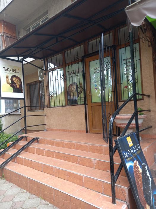 Продається приміщення в центрі