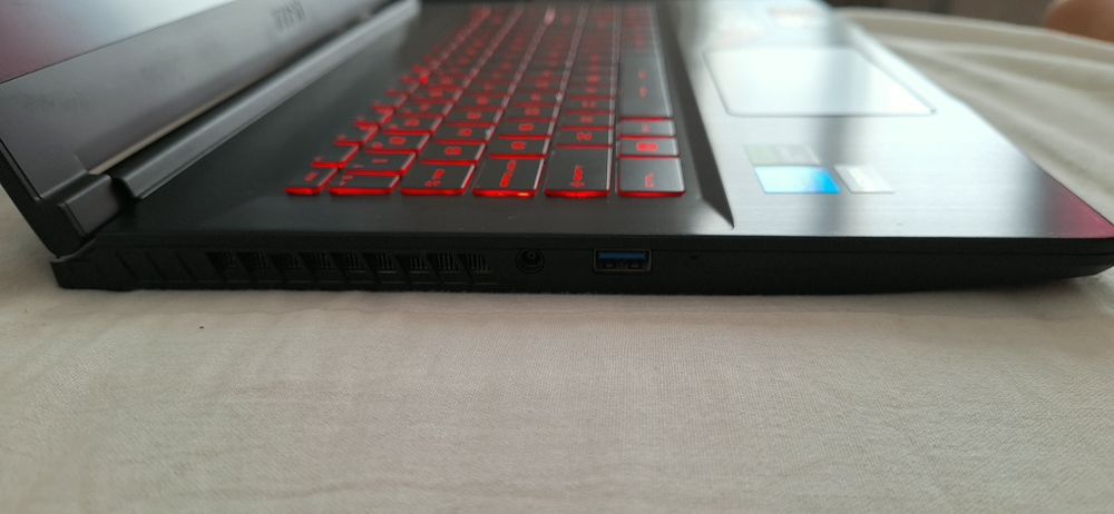 Laptop gamingowy (do lekkiej negocjacji )