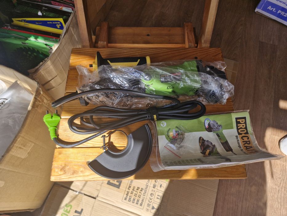 Продам нову  болгарку prokraft pw 1200