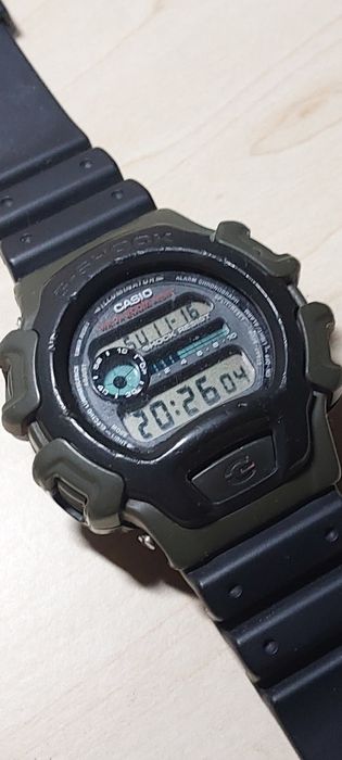 Zegarek Casio G-Shock DW004