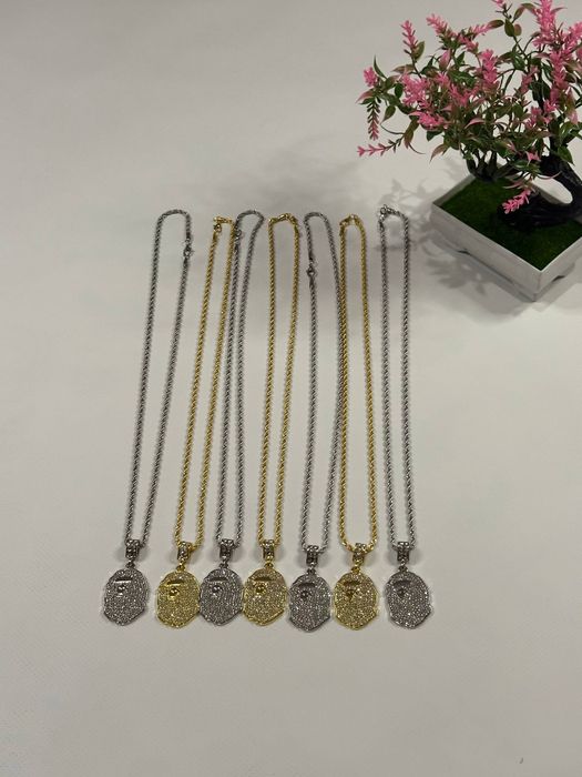 __Підвіска BAPE__