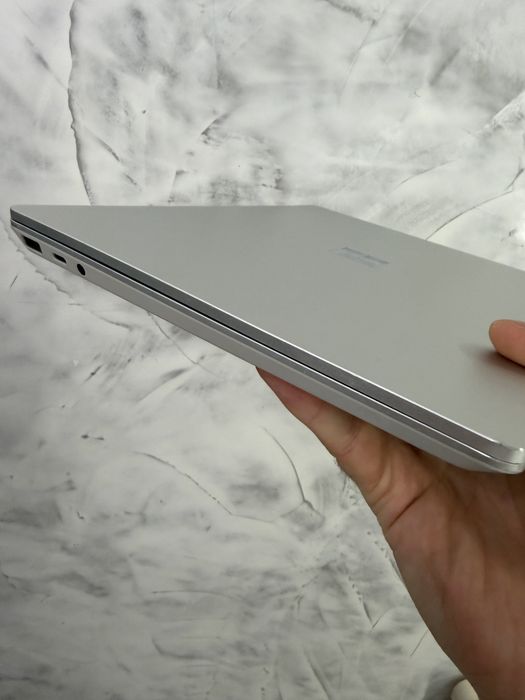 Microsoft surface go i5 8gb 128gbssd