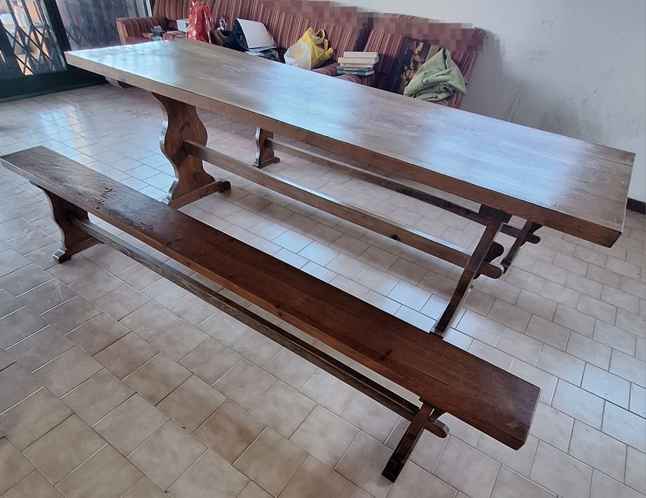 Mesa Estilo Mosteiro Rústica em Madeira Maciça (2,50m) + 2 Bancos Corridos