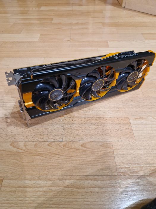 SAPPHIRE R9 290X 4GB 512BIT GDDR5 Відеокарта в гарному стані