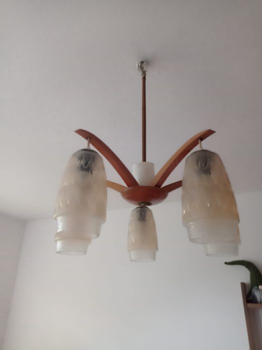 Lampa sufitowa drewniana