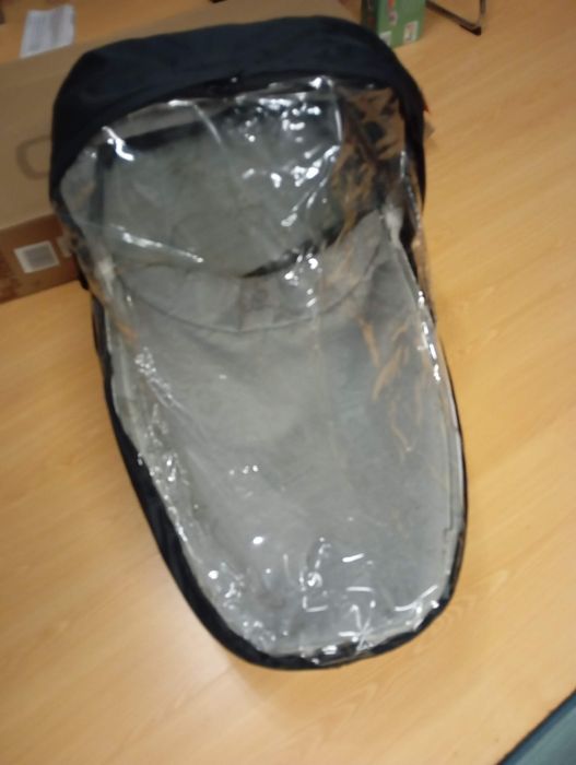 Alcofa dobrável Quinny foldable carrycot