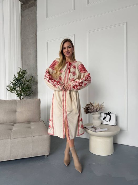 Сукня вишита ,сукні вишиванки .Ціни різні