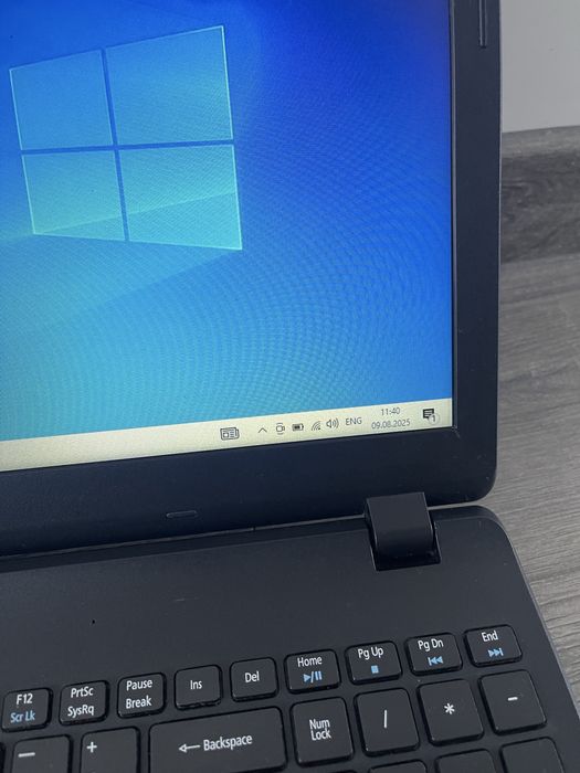 Робочий ноутбук Acer ES1-531