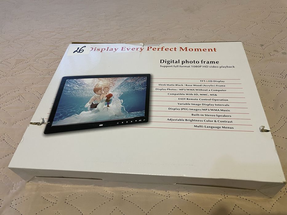 Цифрова фоторамка 17 дюймів Fotoframe