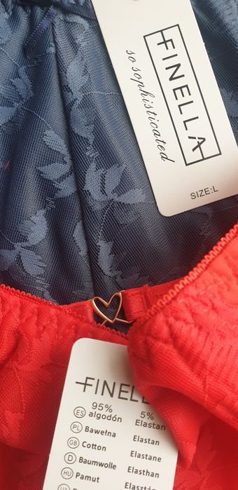 4×Damskie majtki stringi L