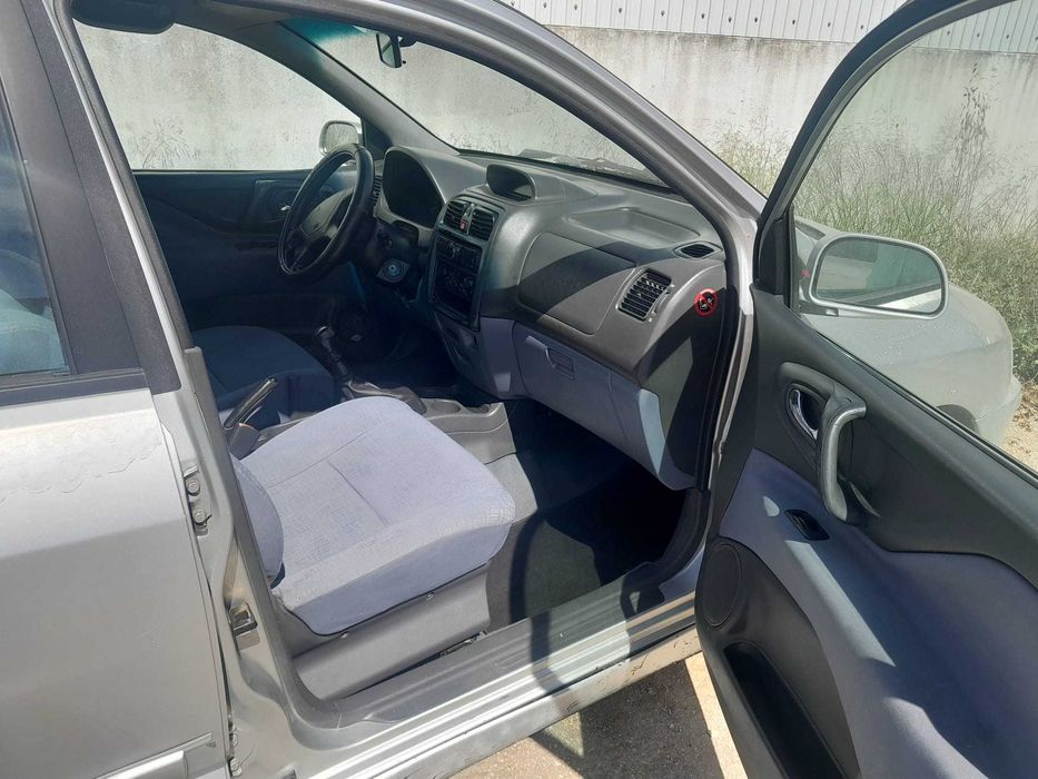 Carro Mitsubishi usado