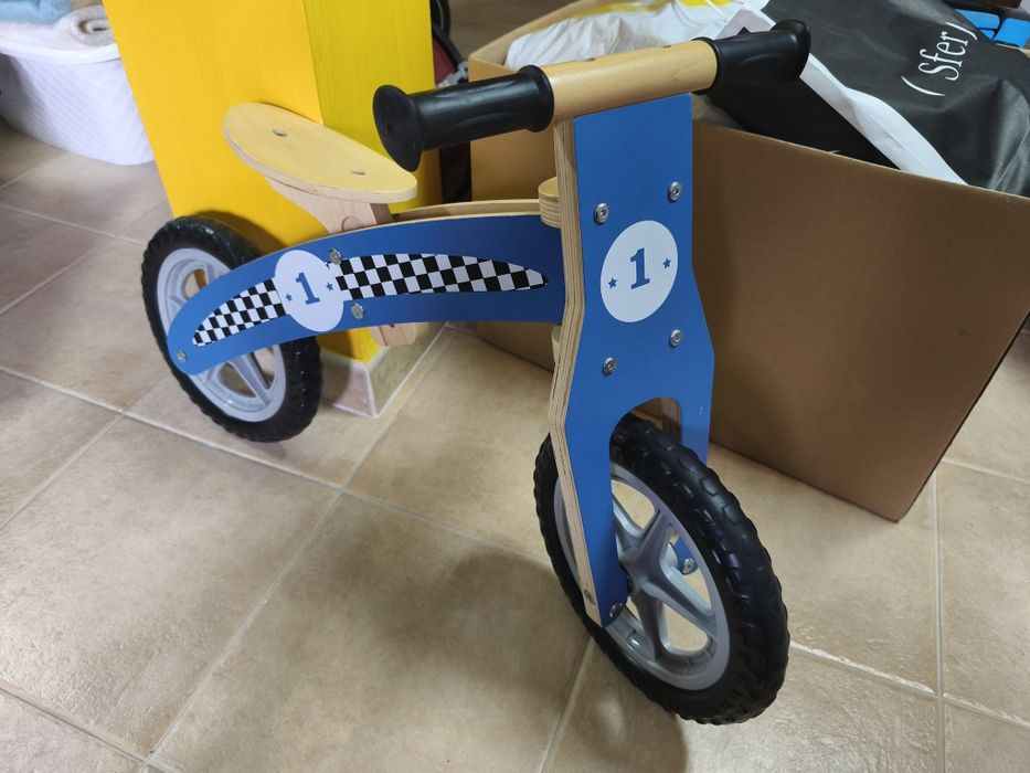 Bicicleta criança sem pedais 2 a 4anos