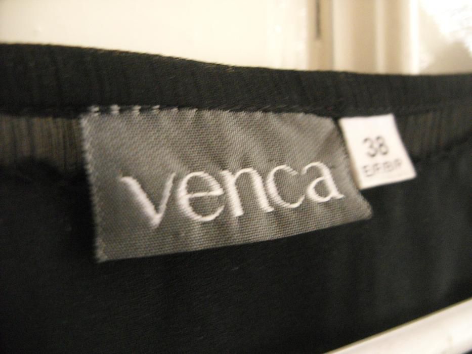 Top Preto com Atilhos tipo Espartilho - Como Novo