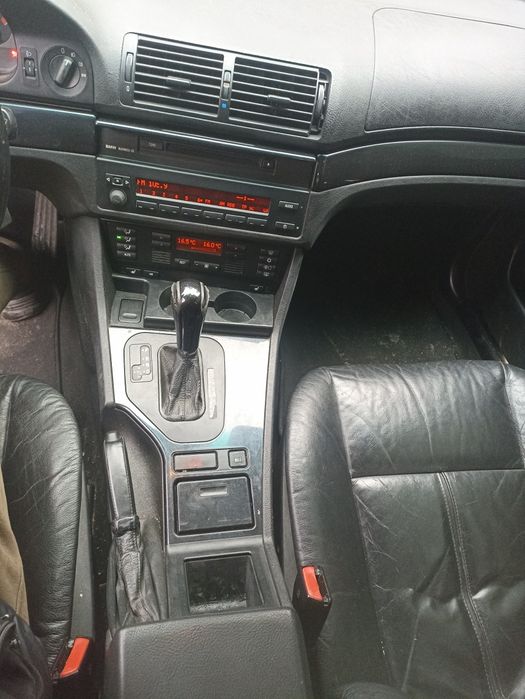 Розбор BMW E39 523I M52 b25 двох ваносний на АКПП по запчастинах