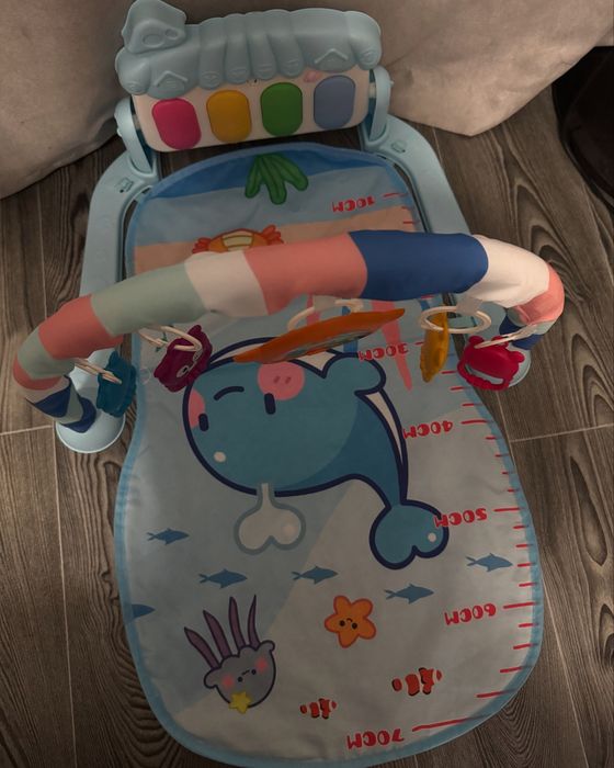 Розвиваючий коврик для малюка стан нового,мелодій всі працюють