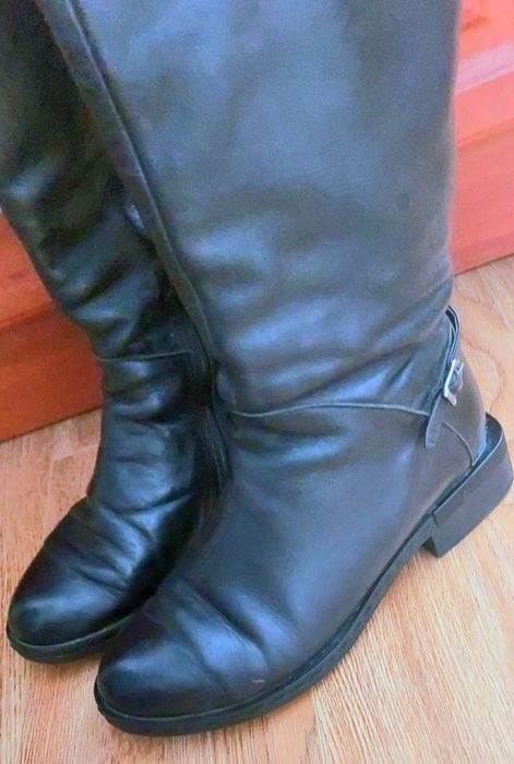 Шкіряні ботфорти як нові стан відміний