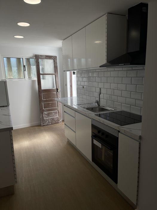 Pintura, Pladur, Chão Flutuante e Remodelacão Regal