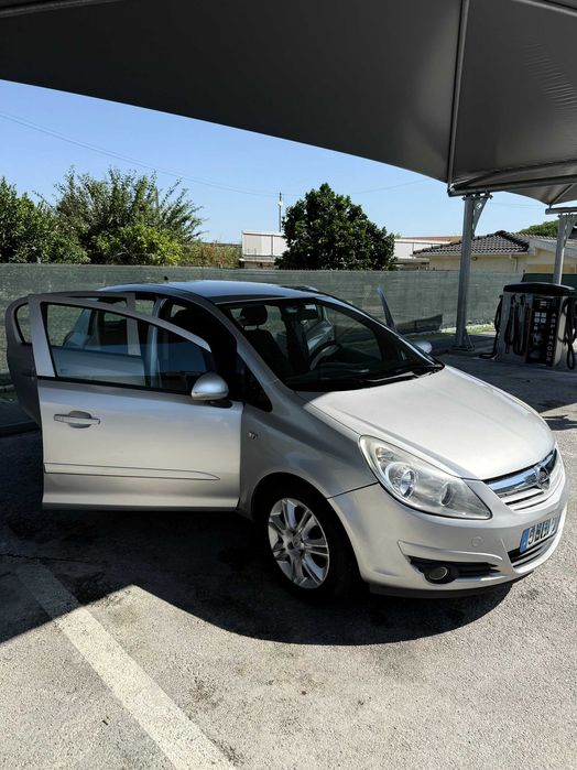 Opel Corsa D- Ano 2007