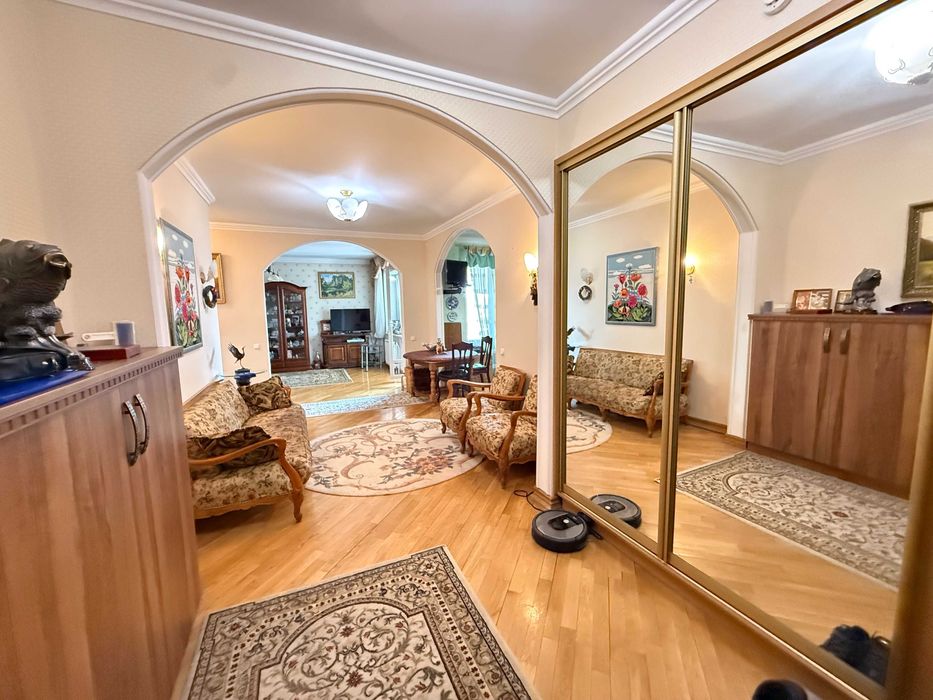 Без ком% Продаж 3-к Вернадського 57 Академмістечко