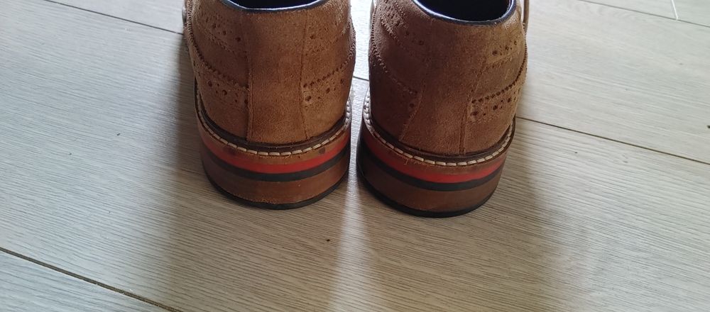 Cortefiel замш, нові 43 розмір