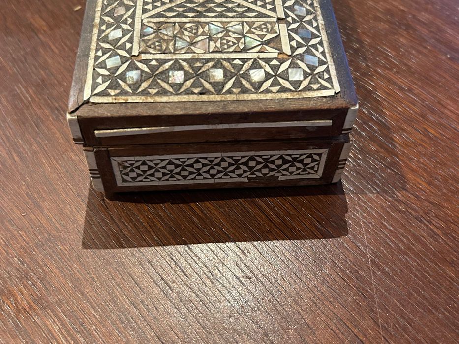 Szkatułka drewniana