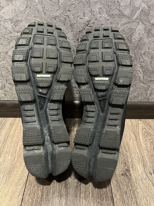 On Cloudventure Waterproof